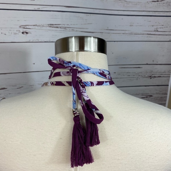 WHBM‎ Purple Floral Blosue - Picture 7 of 11